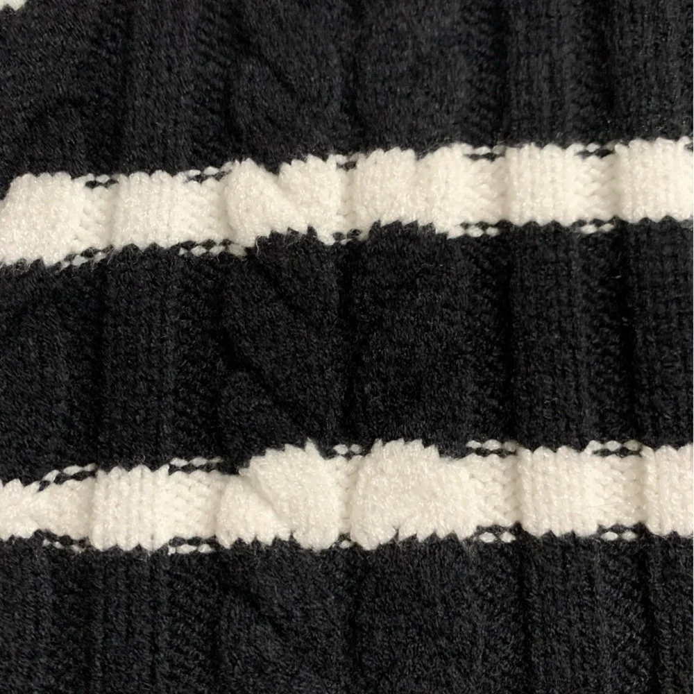 Philosophy Women Black White Stripe Crew‎ Neck Sweater Women Small to Medium